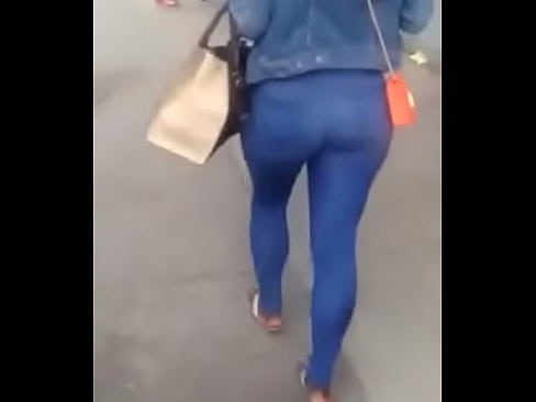 Phat ass in jeans