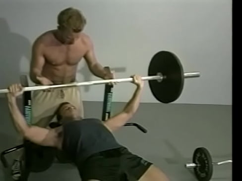 Hot guy gets his asshole rimmed and cock sucked in the gym