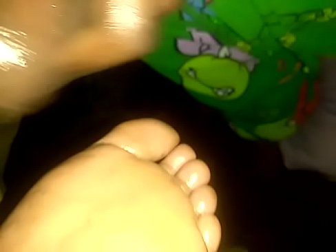Feet cum