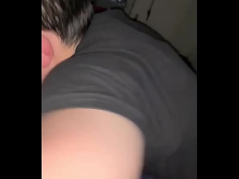 Bbw has her bf eat her out