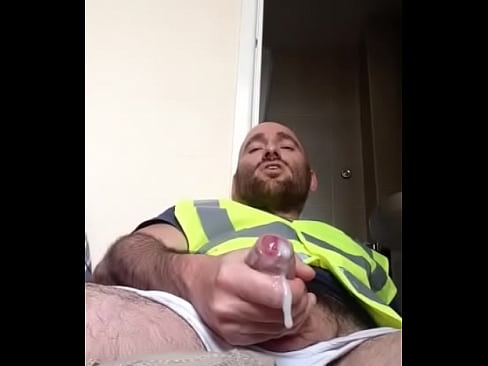 CAUGHT THE JANITOR CUMMING