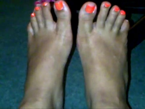 ORANGE REDBONE TOES