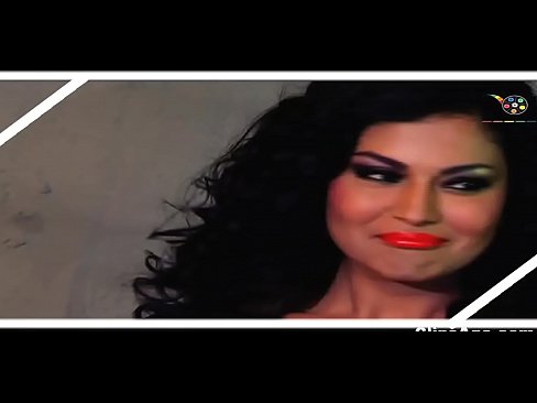 Veena Malik ps-CA