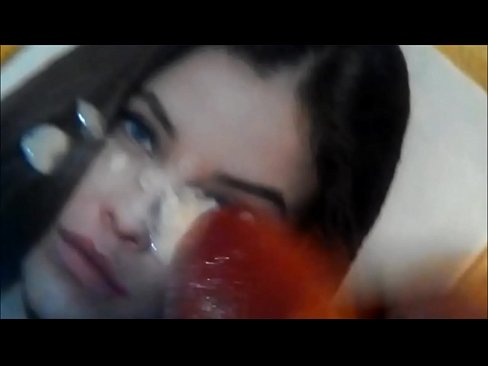 Barbara Palvin cum porn face e lick