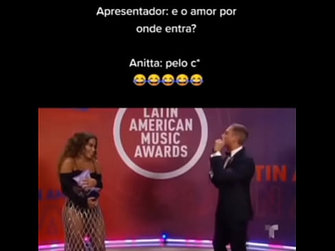 #Anitta