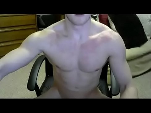 muscle guy webcam show