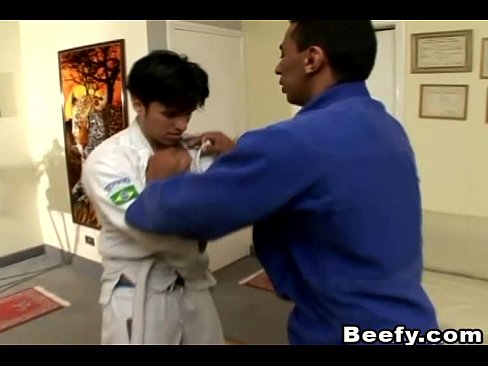 Beefy Gay Karate Teacher Fuck His Student