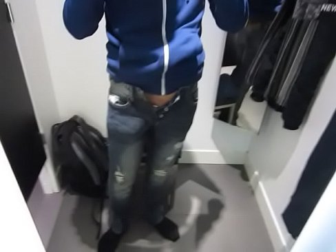 jacking off in H&M store in Berlin (2016) (no sound)