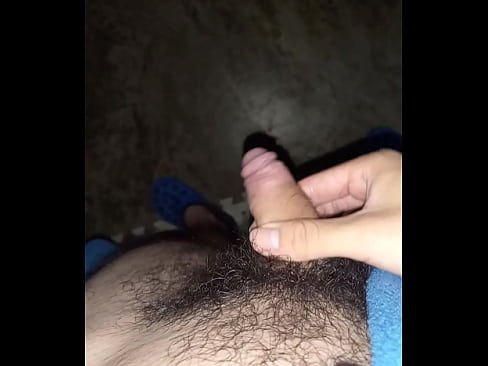 Pene de un chico recién duchado