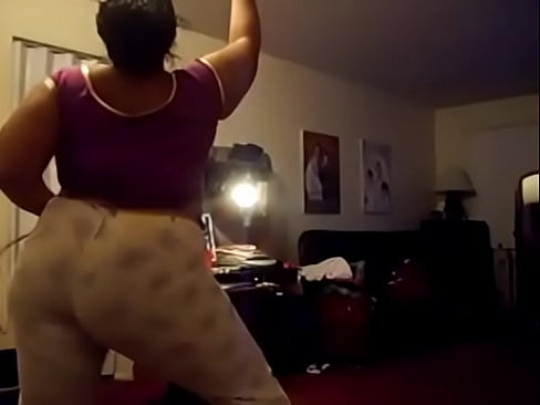 BBW Teen Shake that nice booty