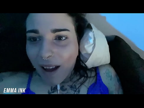 A melhor compilação Anal e Creampie da TS Emma Ink