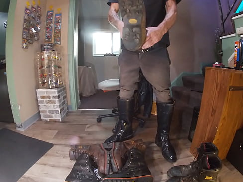 Logger Boots get Cum on them while Fuck another Boot