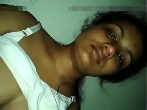 Indian Girlfriend Showing big boobs for her BF