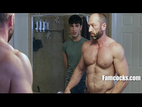 Muscular Stepdaddy Barebacks Twink Stepson