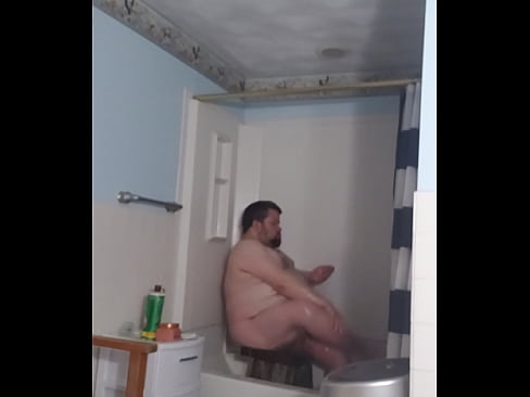 DaRealPatrickP in shower.