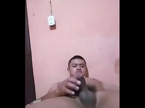 HOT GUATEMALTECO WANKER INDIO