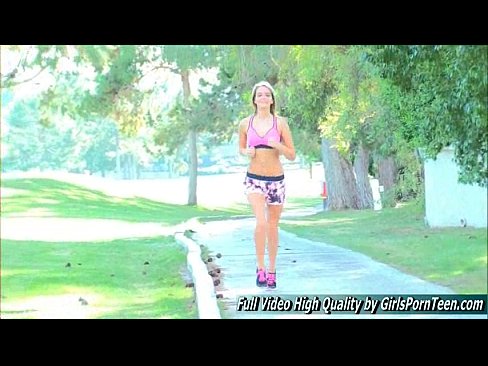 Kenna porn blonde xxx show jogging golf course