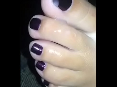 Shoot cum all over hot wife’s toes