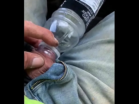 Pee in bottle with fail