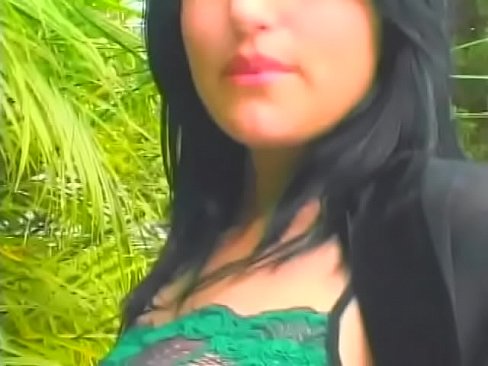 Hot slut Katrina Kraven fills her asshole by big dick