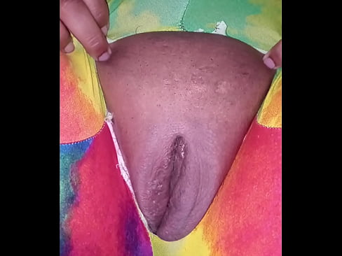 Juicy wife fat pussy jump