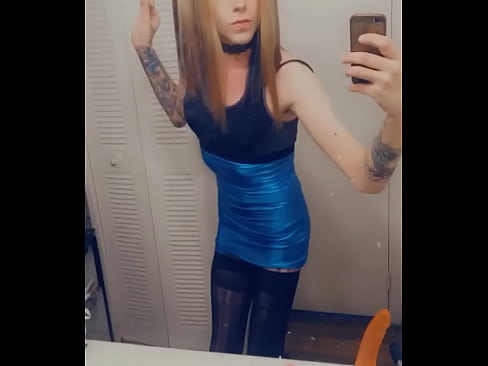 Trans Beauty Playing With Her Clitty