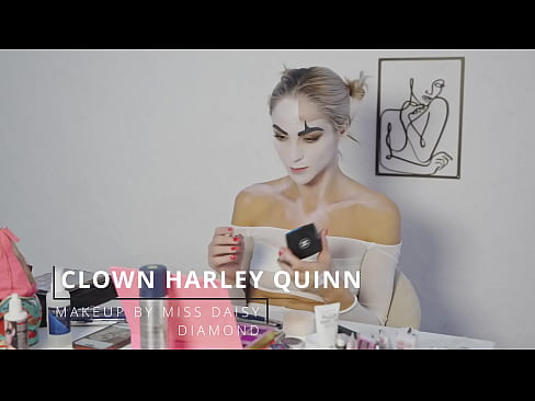 Harley Quinn Makeup Tutorial by Miss Daisy Diamond for Halloween