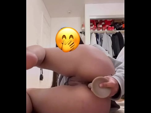 Little butthole tease by petite Latina