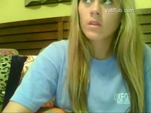 amateur girl play on webcam  (4)