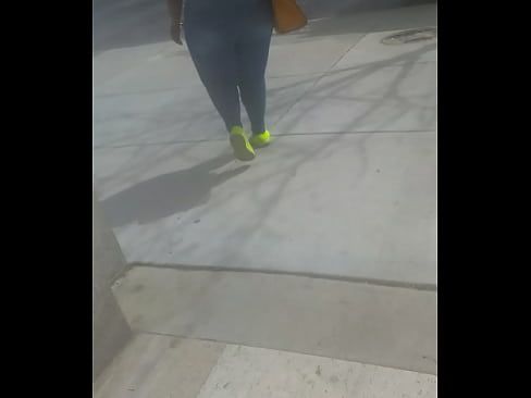 Bmore huge booty