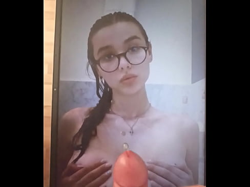 Instagram Model Sophie Mudd big breasts cum on face 2