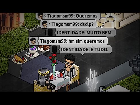 Tiagomsm99 fuck PowerQueen in Habbo Hotel