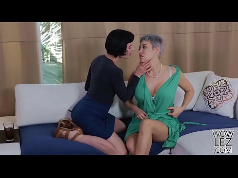 Heavy chested lesbos make each other cum