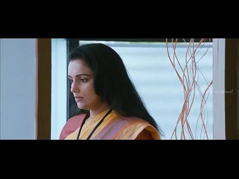 100 Degree Celsius Malayalam Movie - Shwetha Menon gets a blackmail call