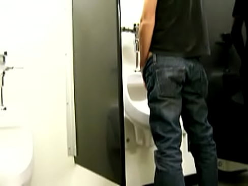 Clip - Jackoff in public washroom  NEW