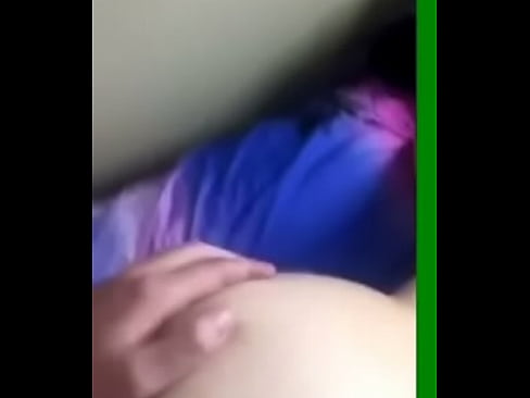 girl gets fucked in apartment while music playing