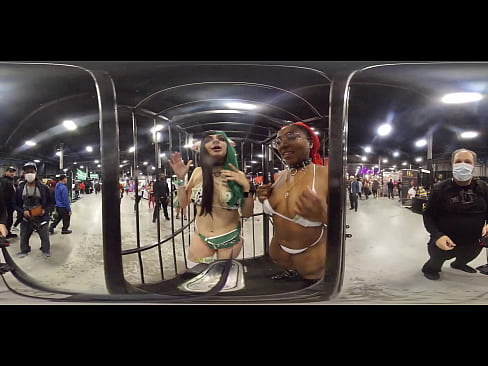 dancers at convention in virtual reality