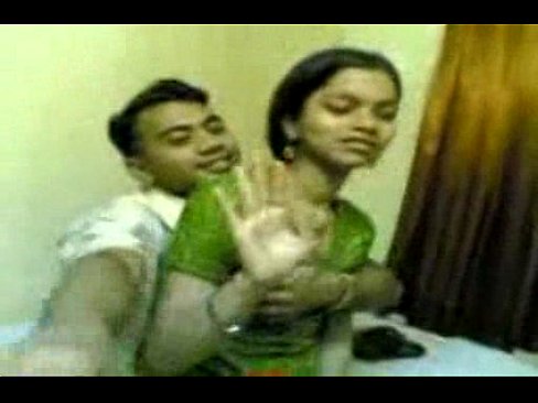 Indian Couple having  Sex On New Year Hot video