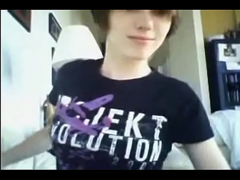 Beautiful teen webcam on nowcamgirls.com