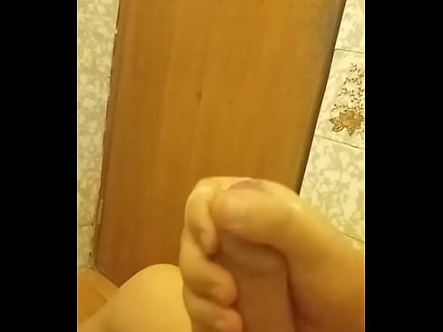 Pajeandome en el baño