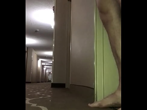 Risky hotel jerking