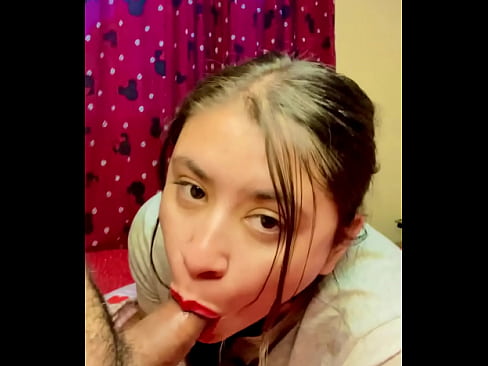 Latina whore me gives a delicious blowjob and I cum on her beautiful face