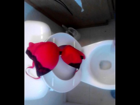 Jacking off with a piss Red Bra (sis)