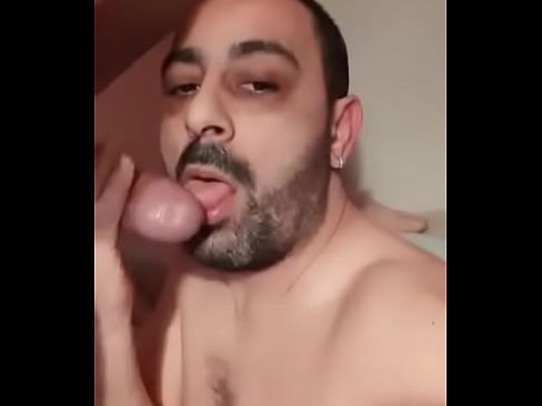 pipa se podosferisti 25yr lick suck and games  alexis pelikidis greece greek