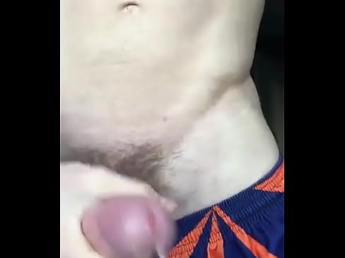 GAY CUMSHOT VIDEOS (8)