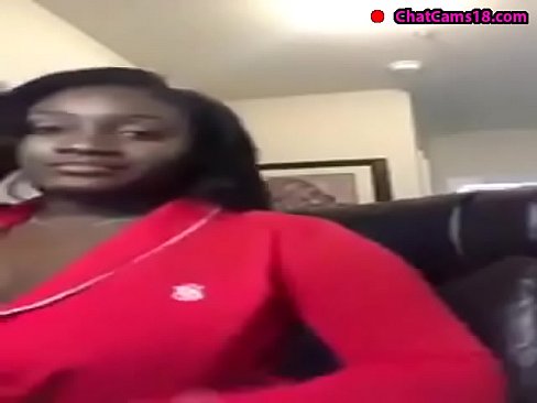 black woman streaming almost naked on periscope