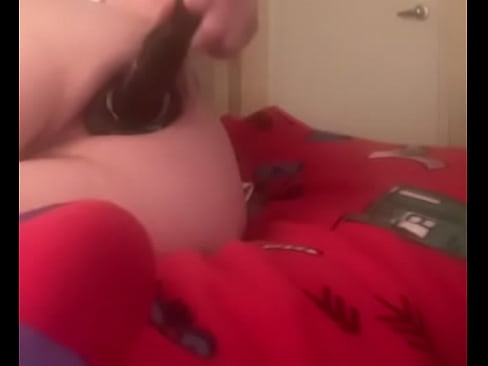 Transgender holds asshole open with tunnel plug and fucks it with a dildo to make sloppy noises