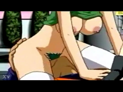 bulma pan follando