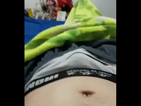 Flávio taradão mostrando bulge no periscope