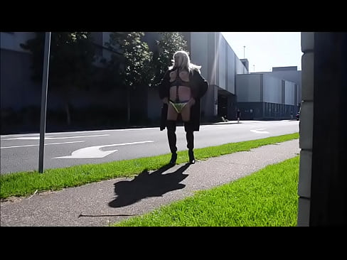 sissybecky daytime walks down the road